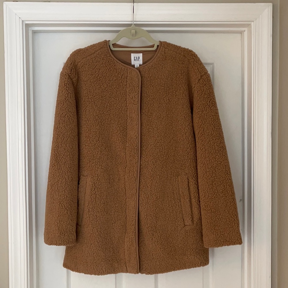 🧸🧸NWT Gap Sherpa jacket!🧸🧸